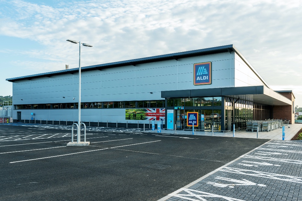 New Aldi in Pinhoe celebrates opening its doors The Exeter Daily